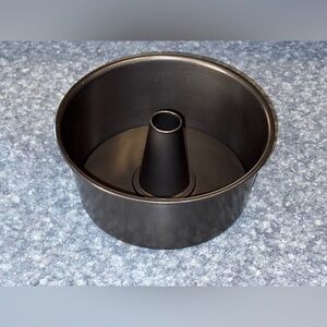 WILTON Non-Stick Black Angel Food Cake Pan.